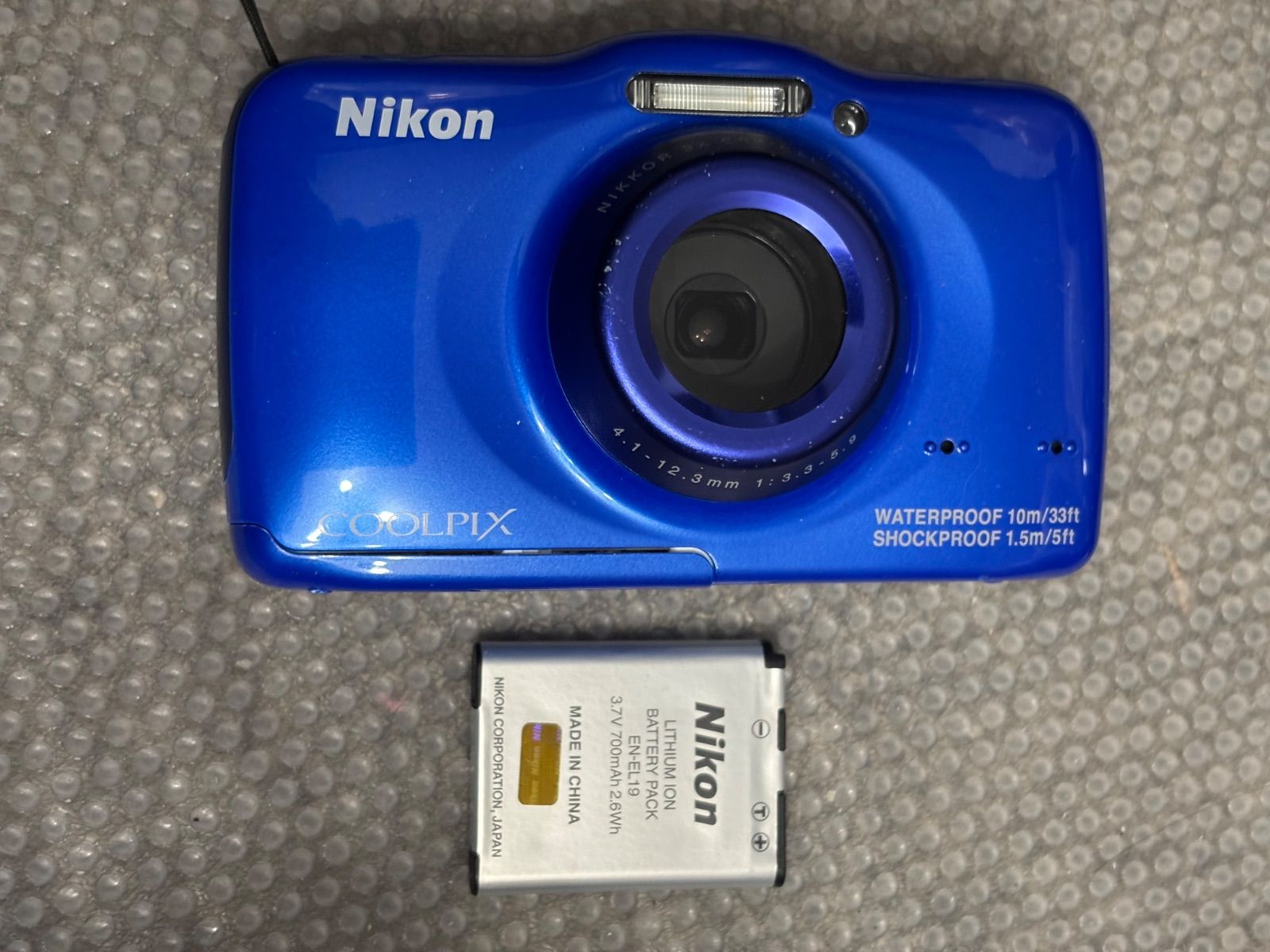 Nikon COOLPIX S32 防水 26010129 - メルカリ