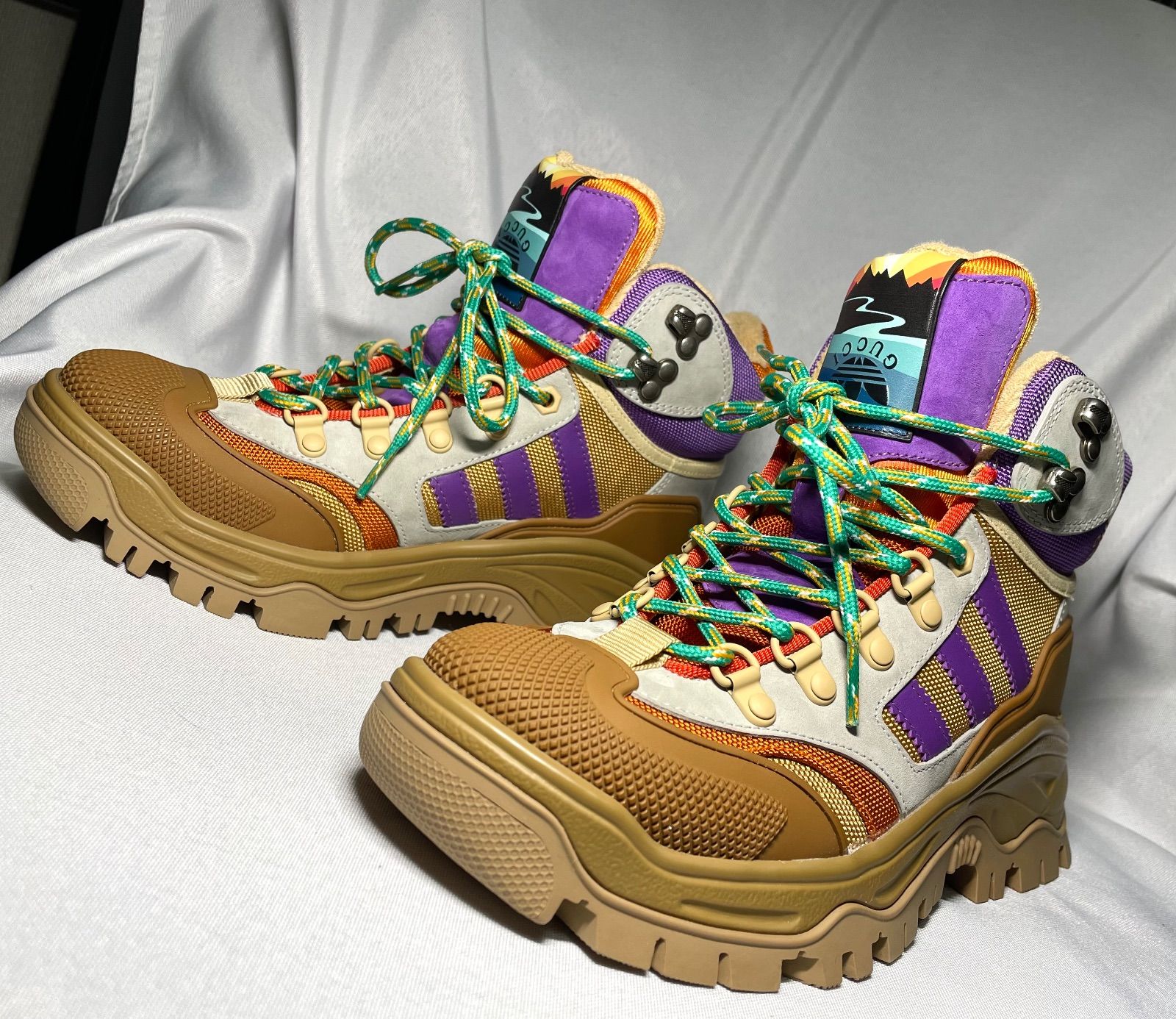 未使用 限定モデル GUCCI グッチ & adidas コラボ ブランドロゴ マルチ 