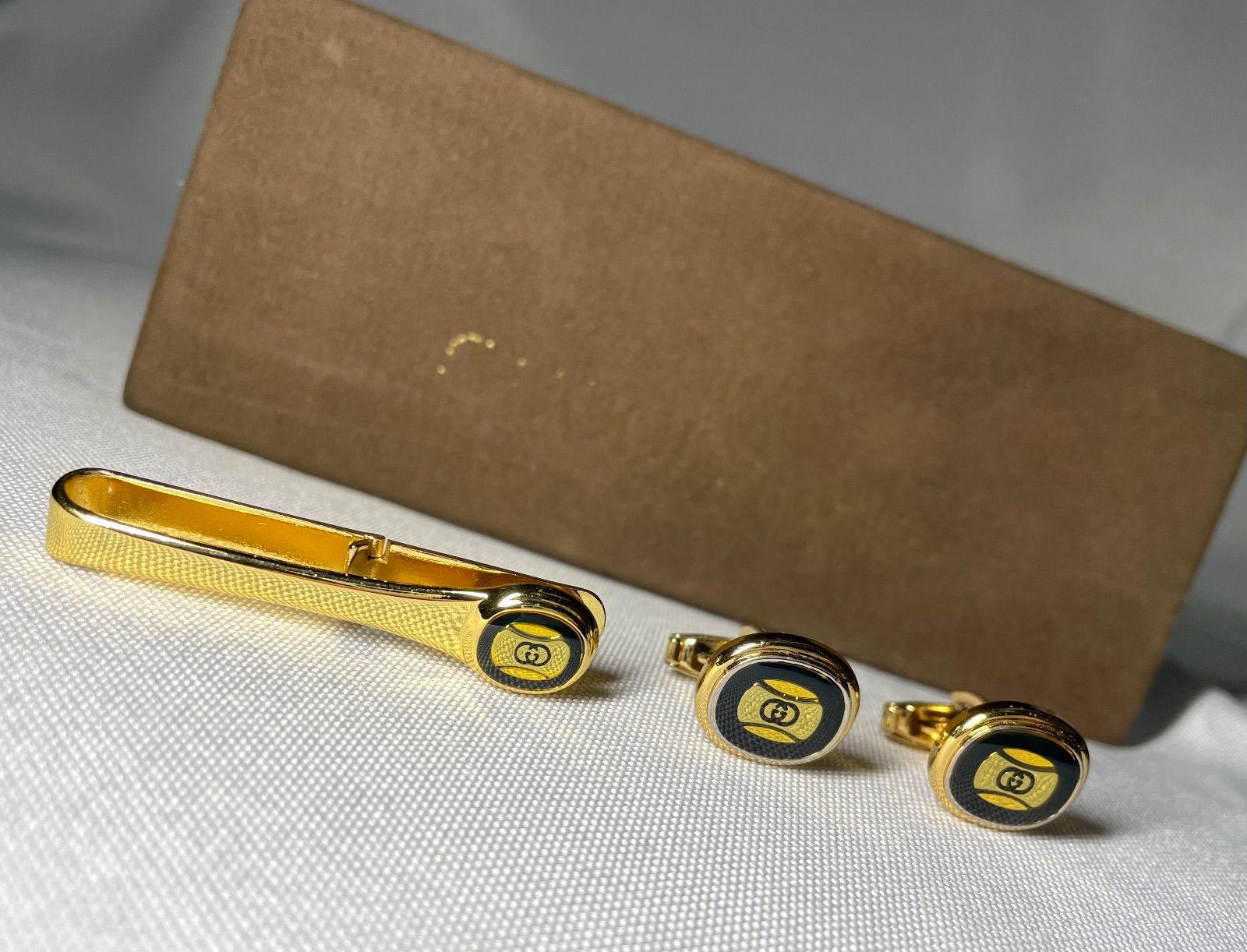 GUCCI インターロッキング ゴールド ネクタイピン カフリンクス セット GUCCI グッチ カフスボタン ネクタイピン セット インターロッキングG