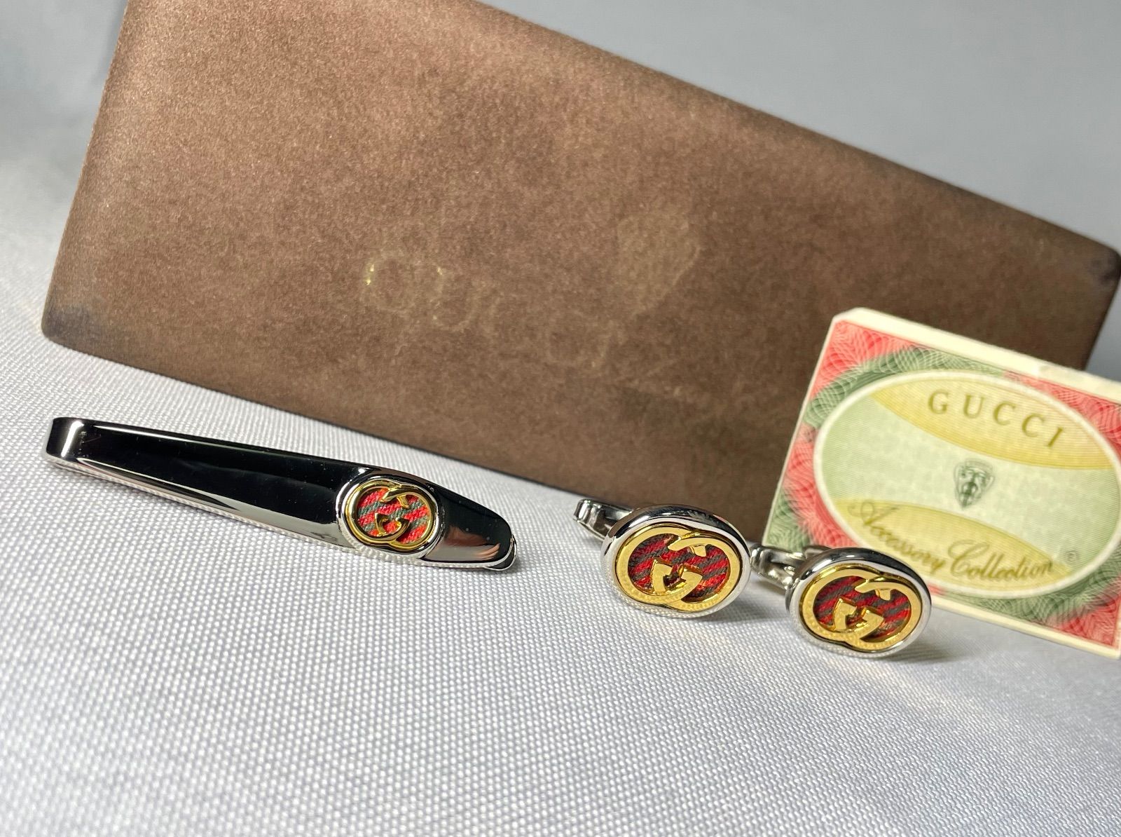GUCCI グッチ インターロッキングG シェリーライン ヴィンテージカフス