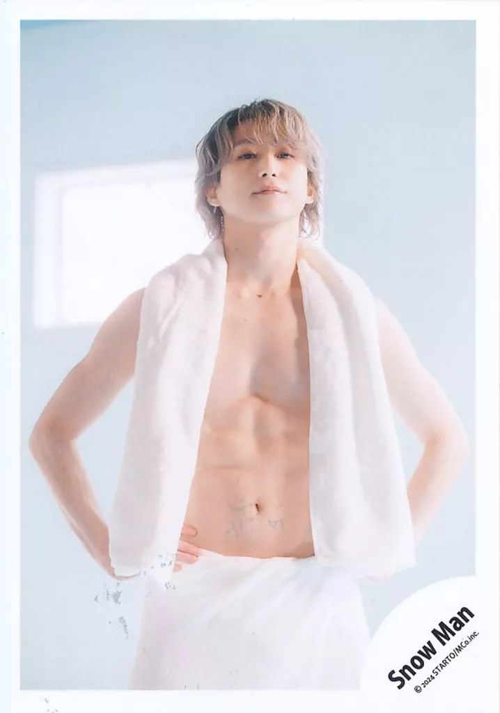 中古】生写真(STARTO) Snow Man/佐久間大介/膝上/アルバム「RAYS」MV