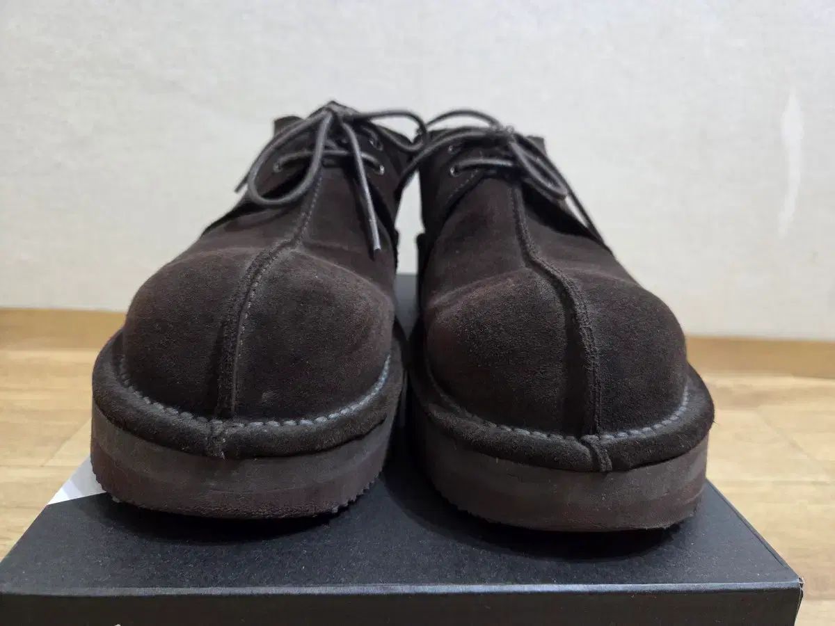 SOLOIST チャッカブーツ