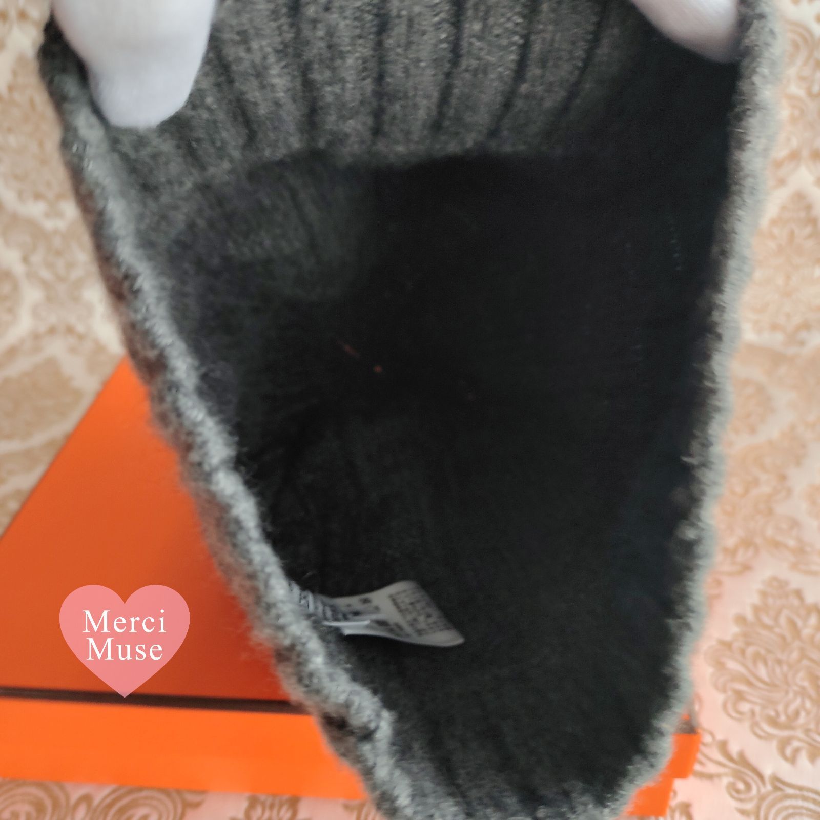 ❤お得なお品❤クリーニング済み H柄カシミヤニット帽 Mサイズ