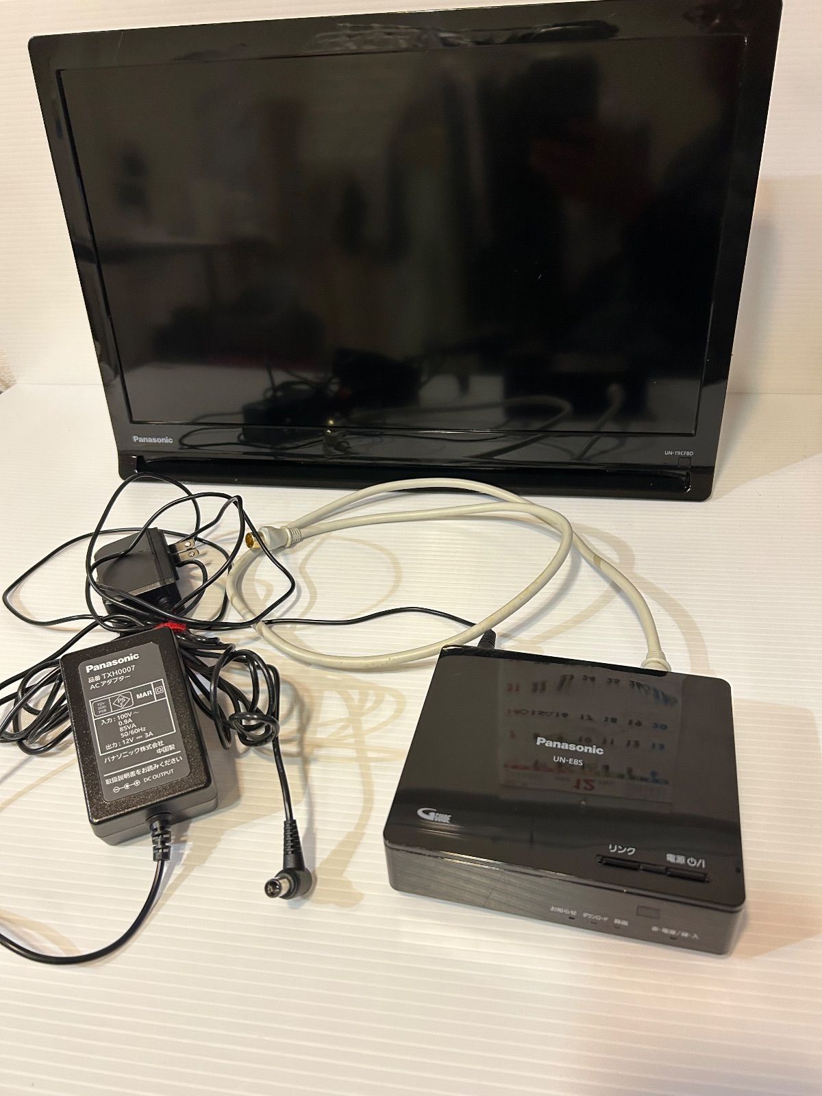 Panasonic プライベートビエラ UN-19CF8D テレビ パナソニック 2018年