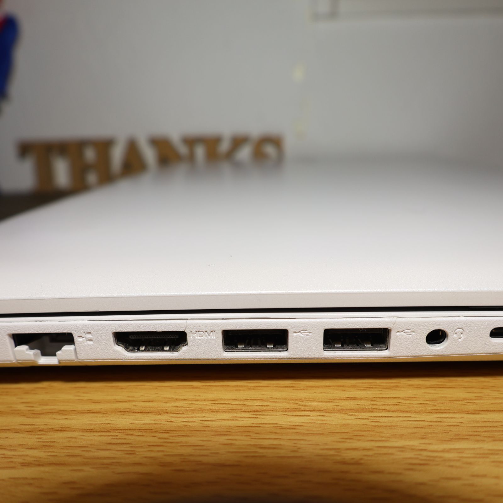 人気の白！Win11公式対応Corei7/メ12G/新品SSD/ブルーレイ/無線 - メルカリ