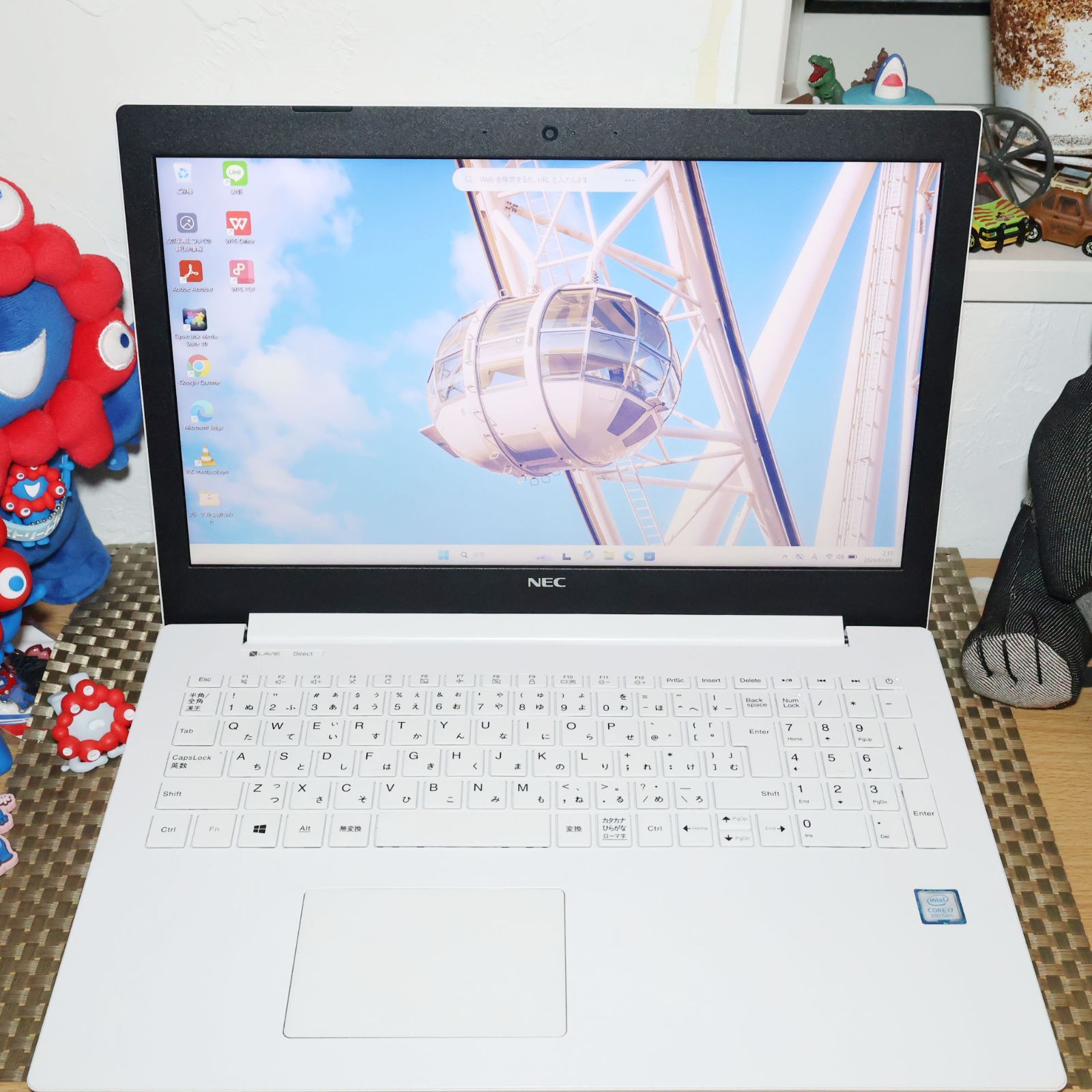 人気の白！Win11公式対応Corei7/メ12G/新品SSD/ブルーレイ/無線 - メルカリ