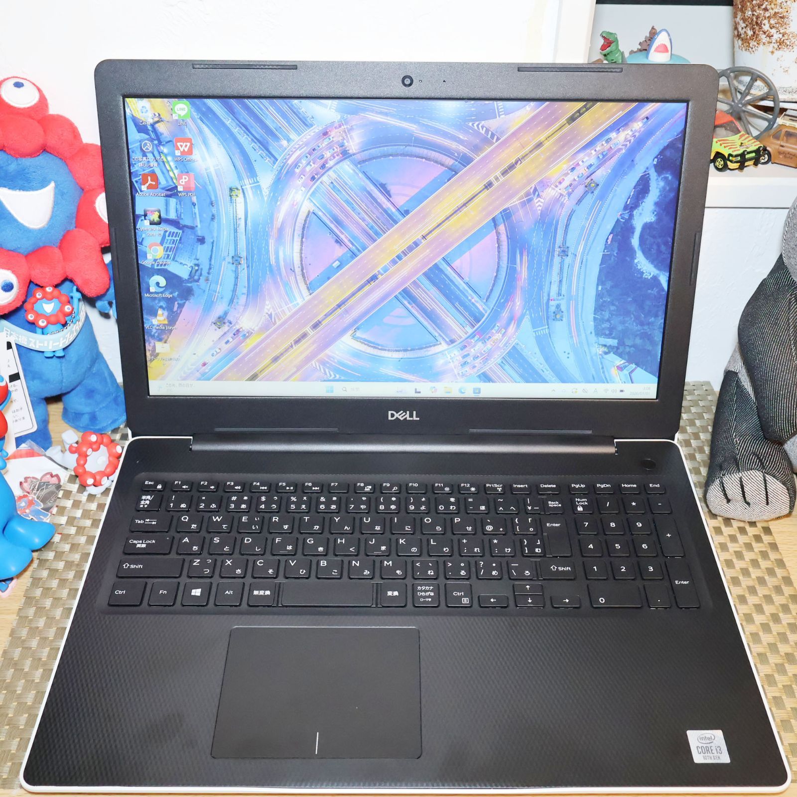 特価品！Win11公式対応10世代i3/メ8/SSD480/カメラ/無線/タッチ 美品Win11公式対応10世代i3/メ8/SSD/FHD/無線/カメラ/HDMI