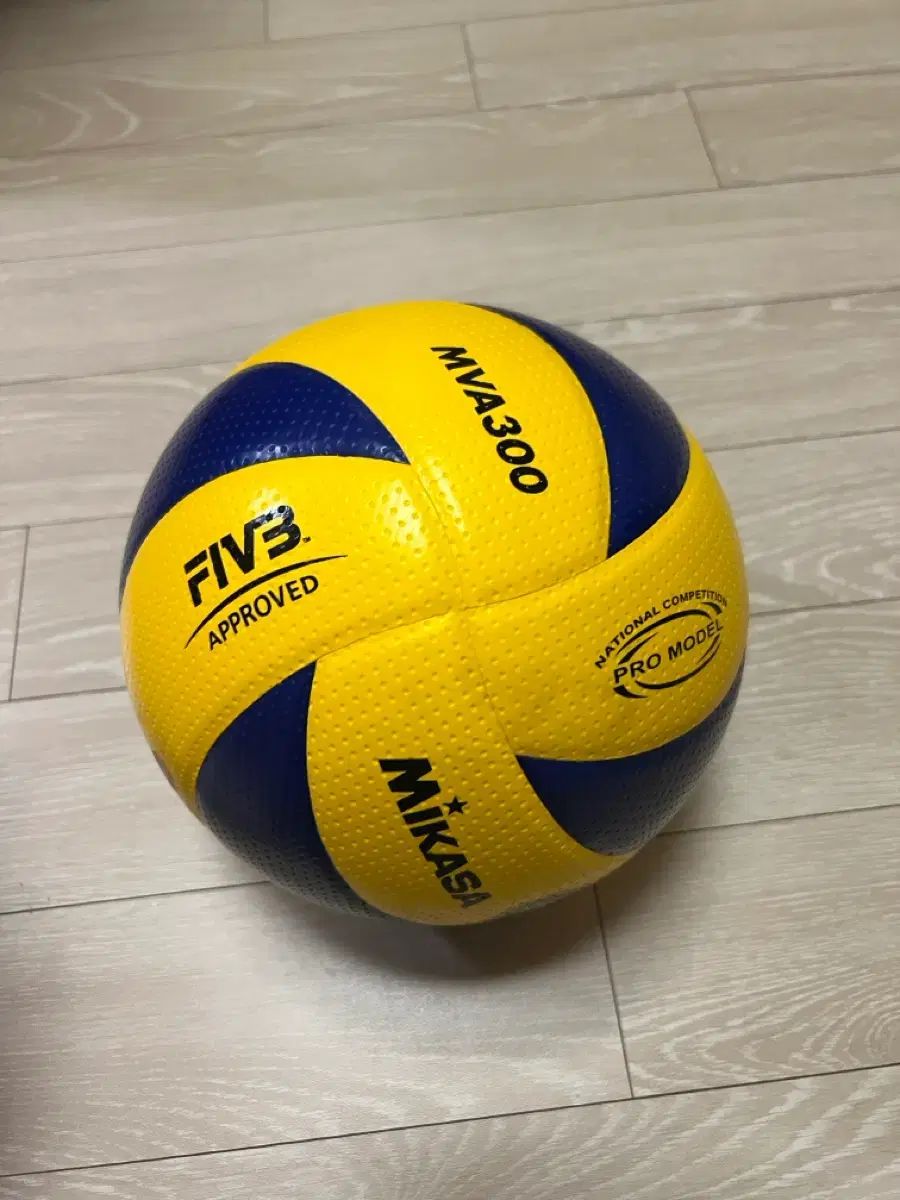 ミカサ MVA 300 バレーボール