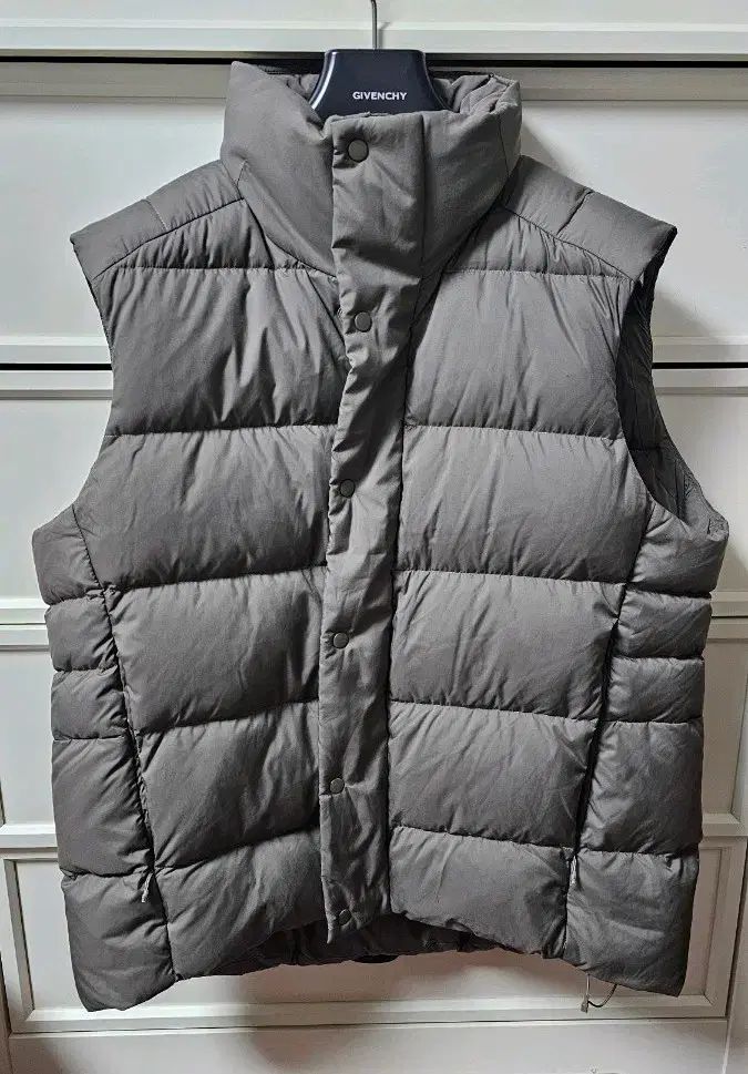 ルルレモン ワンダーパフ グースダウン ダウンベスト L