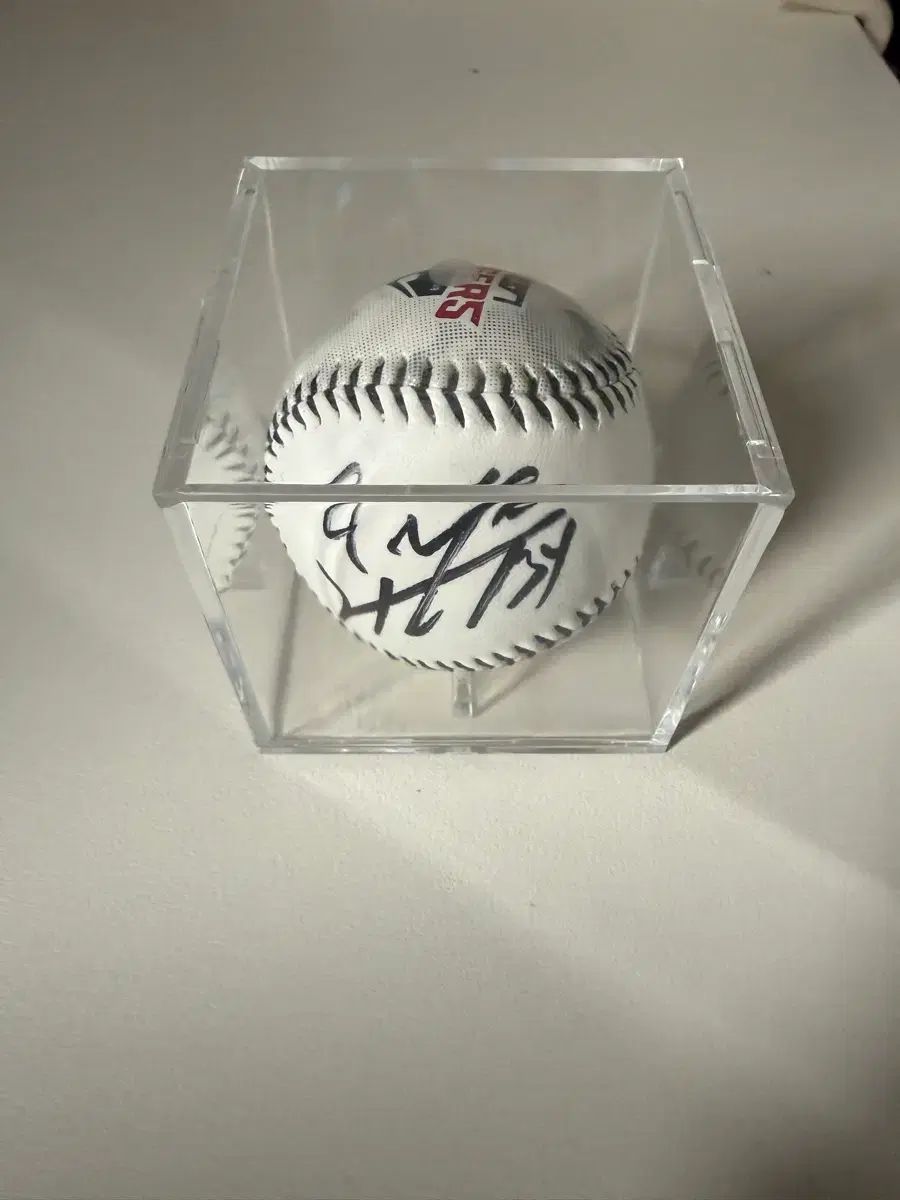 チェ・ヒョンウ サインボール - メルカリ