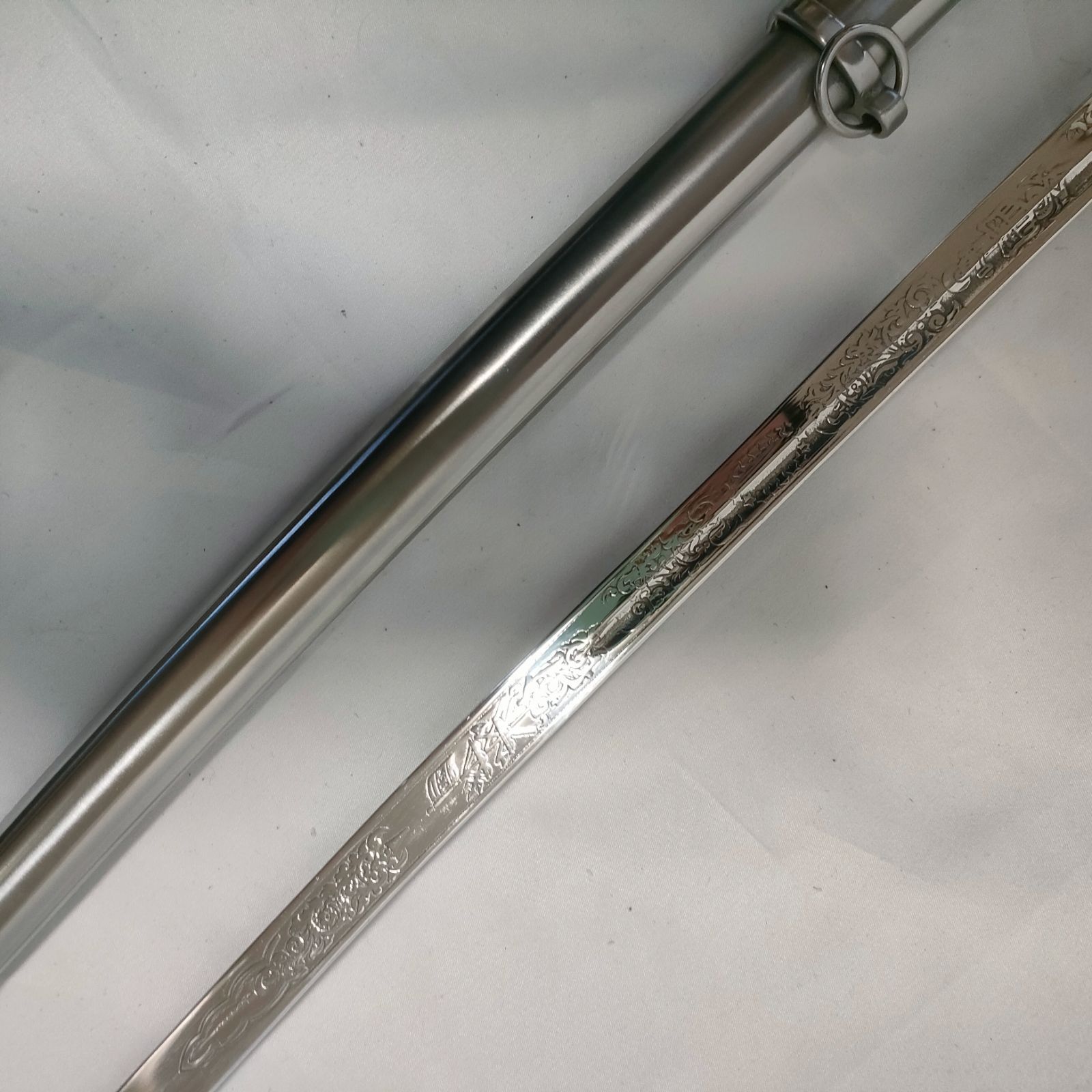 ○訳あり品○ 米国サーベル型軍刀 アルミ合金刀身 模造刀 西洋剣 C18