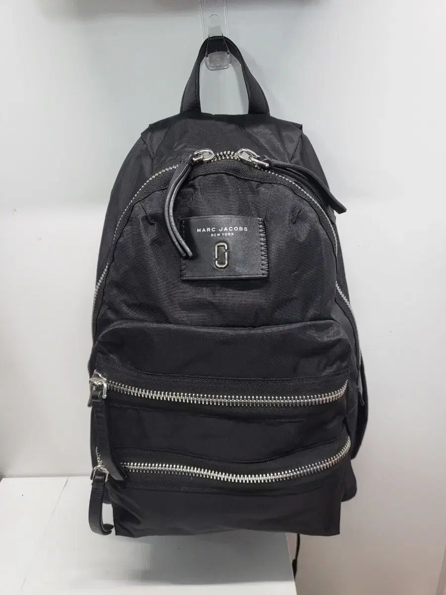 マーク バイ ジェイコブス バックパック