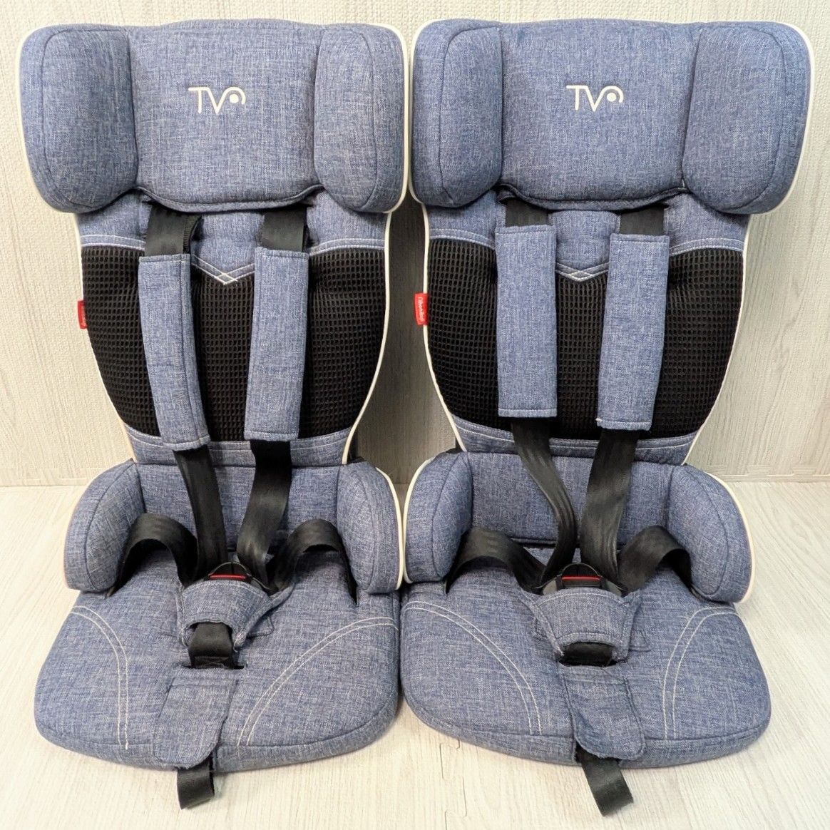 良品 トラベルベストEC+ 2台セット デニム 日本育児 ジュニアシート