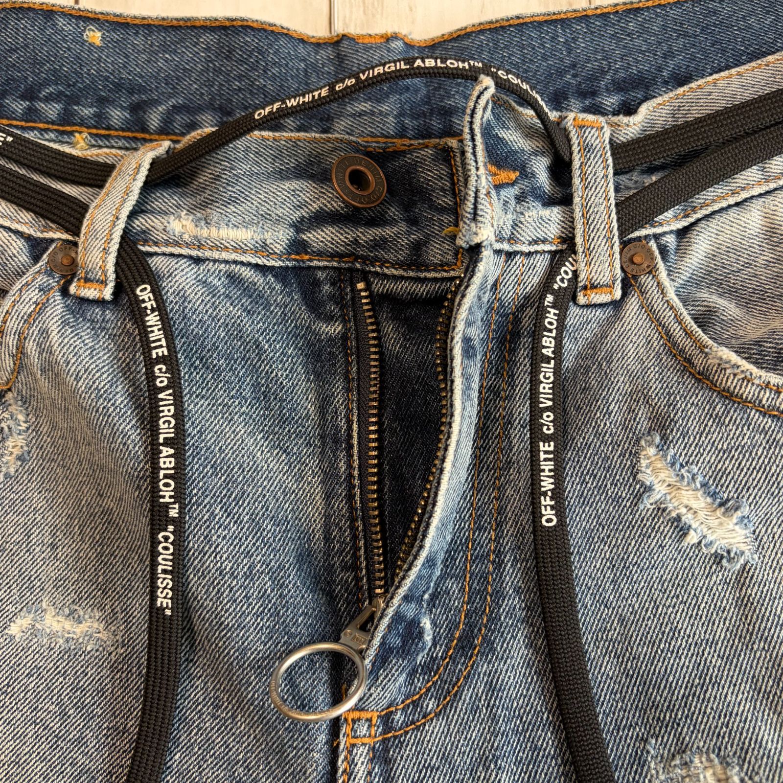 OFF-WHITE／オフホワイト 18AW Slim Back Dart Jeans ダメージ加工 