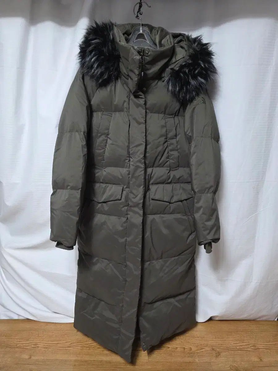 THE NORTH FACE ザノースフェイス ロング丈ダウンジャケット カーキ 