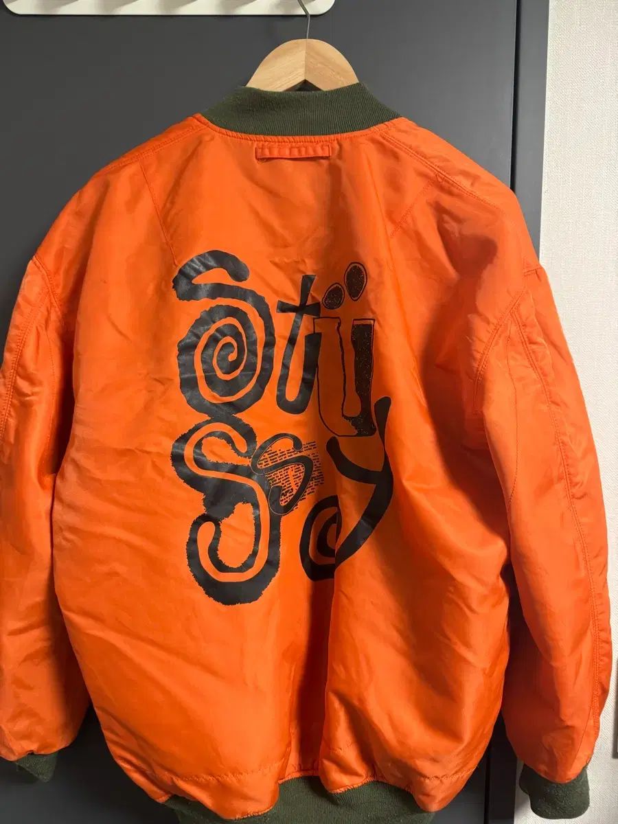 STUSSY リバーシブル MA-1 ショップからお知らせ 【公式通販】
