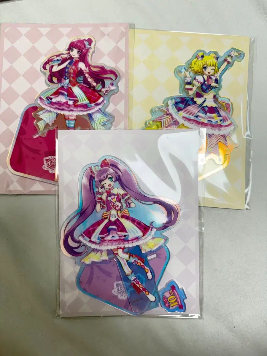 アイドルタイムプリパラ 10 記念日 韓国 限定 アクリル スタンド ララ ソフィー 未来