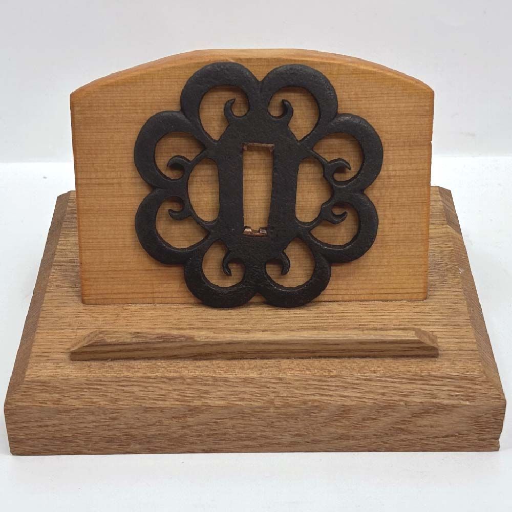 江戸中期-後期 尾張系 八つ蕨手透し鍔 鉄地 銅責金入 直径約7cm 鍛鉄