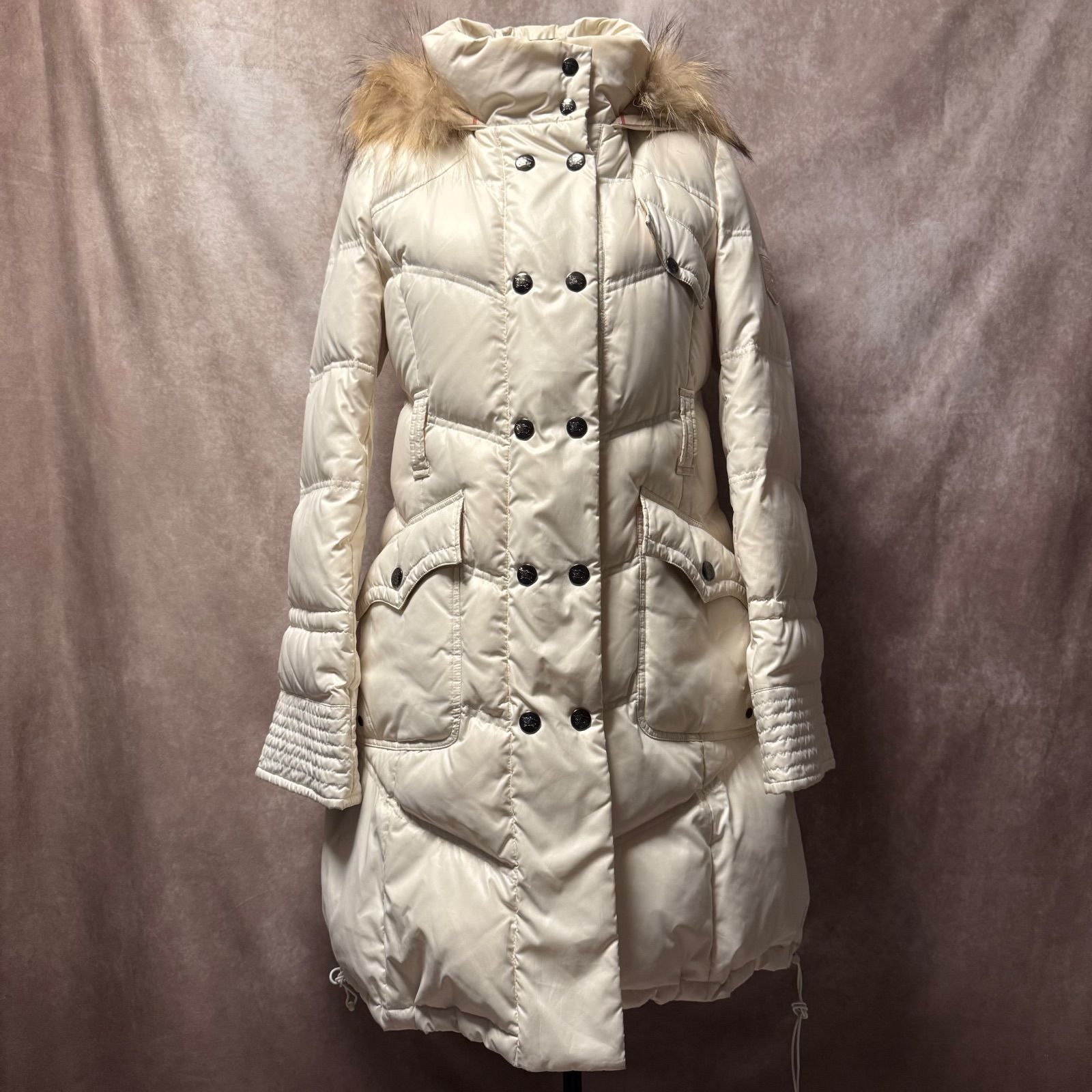 良品✨バーバリーブルーレーベル ダウンコート ノバチェック M フード ホワイト バーバリーブルーレーベル BURBERRY BLUE LABEL ダウンコート Aライン