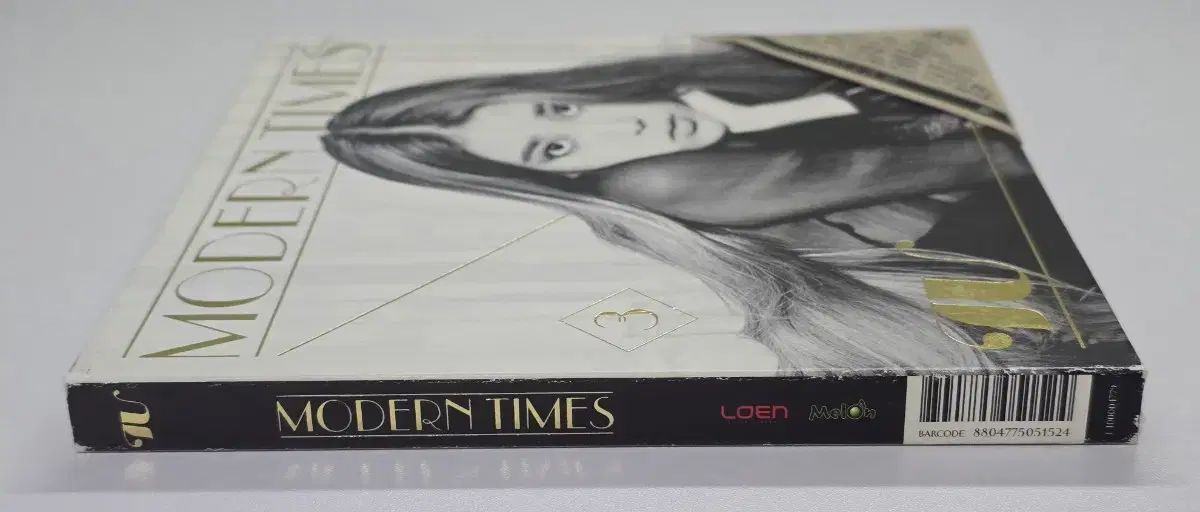 IU / MODERN TIMES SPECIAL EDITION〈2枚組〉 IU 3rd Album Modern times 開封アルバム IU Modern times - メルカリ