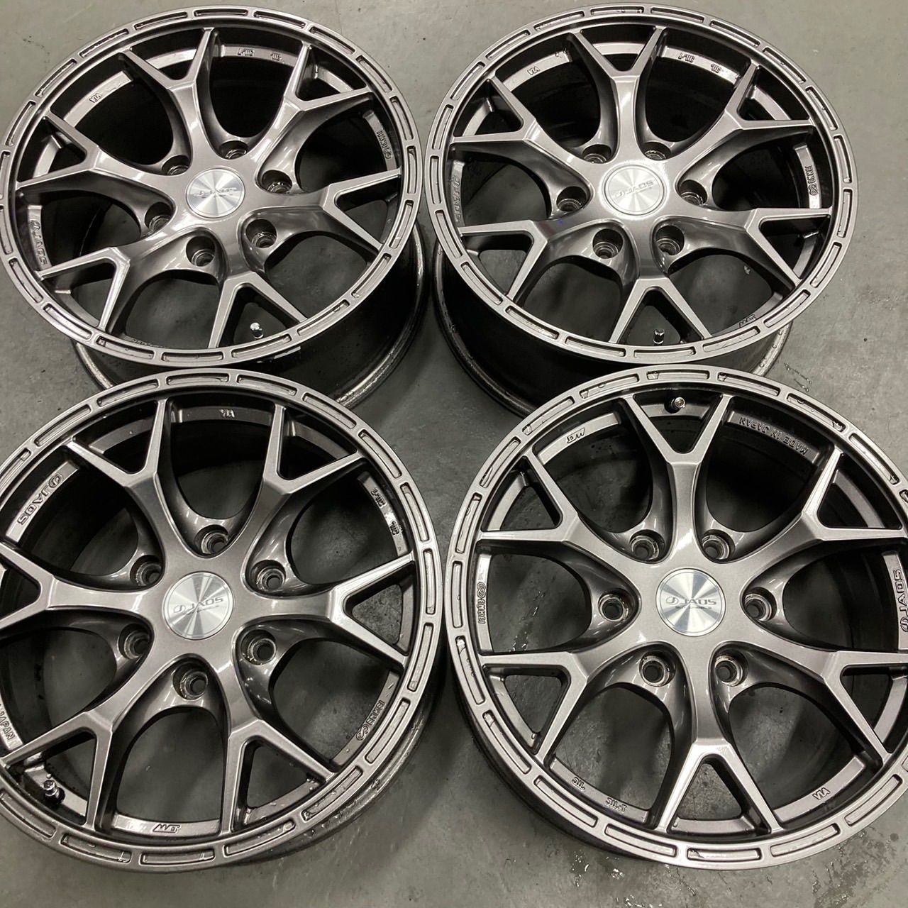 JAOS TRIBE CROW 17インチ 7 5 j 25 PCD 139 ガンメタリック プラド ハイラックス