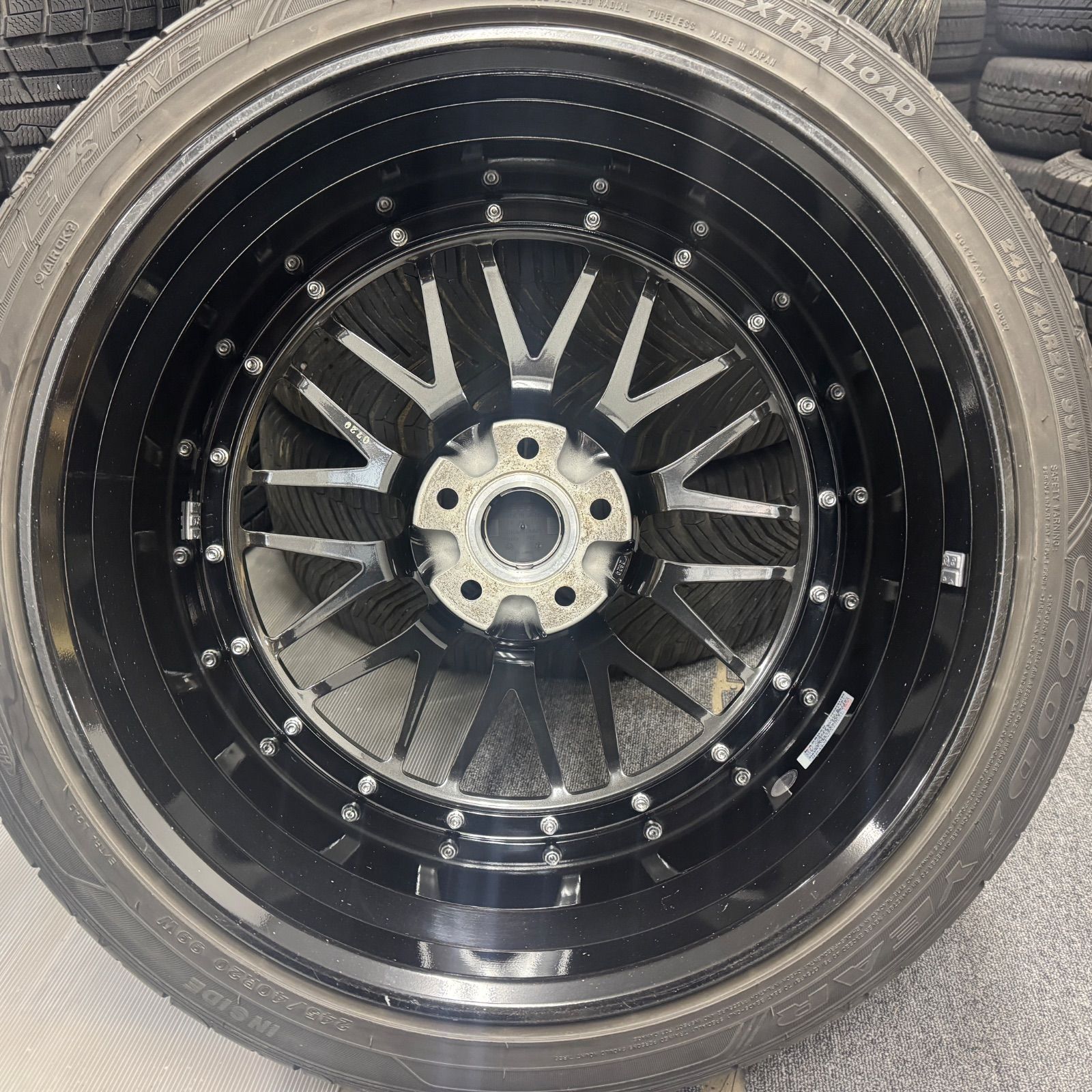 ダイヤモンドブラック