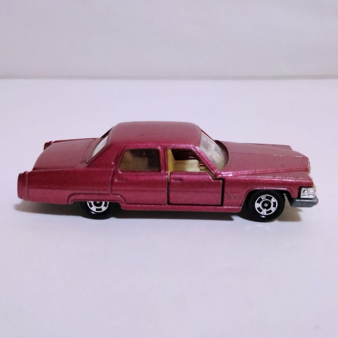 トミカ 日本製 青箱 キャデラック フリートウッド ブローアム 1976 箱