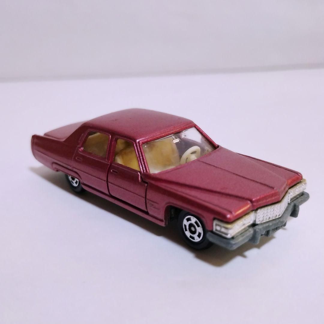 トミカ 日本製 青箱 キャデラック フリートウッド ブローアム 1976 箱
