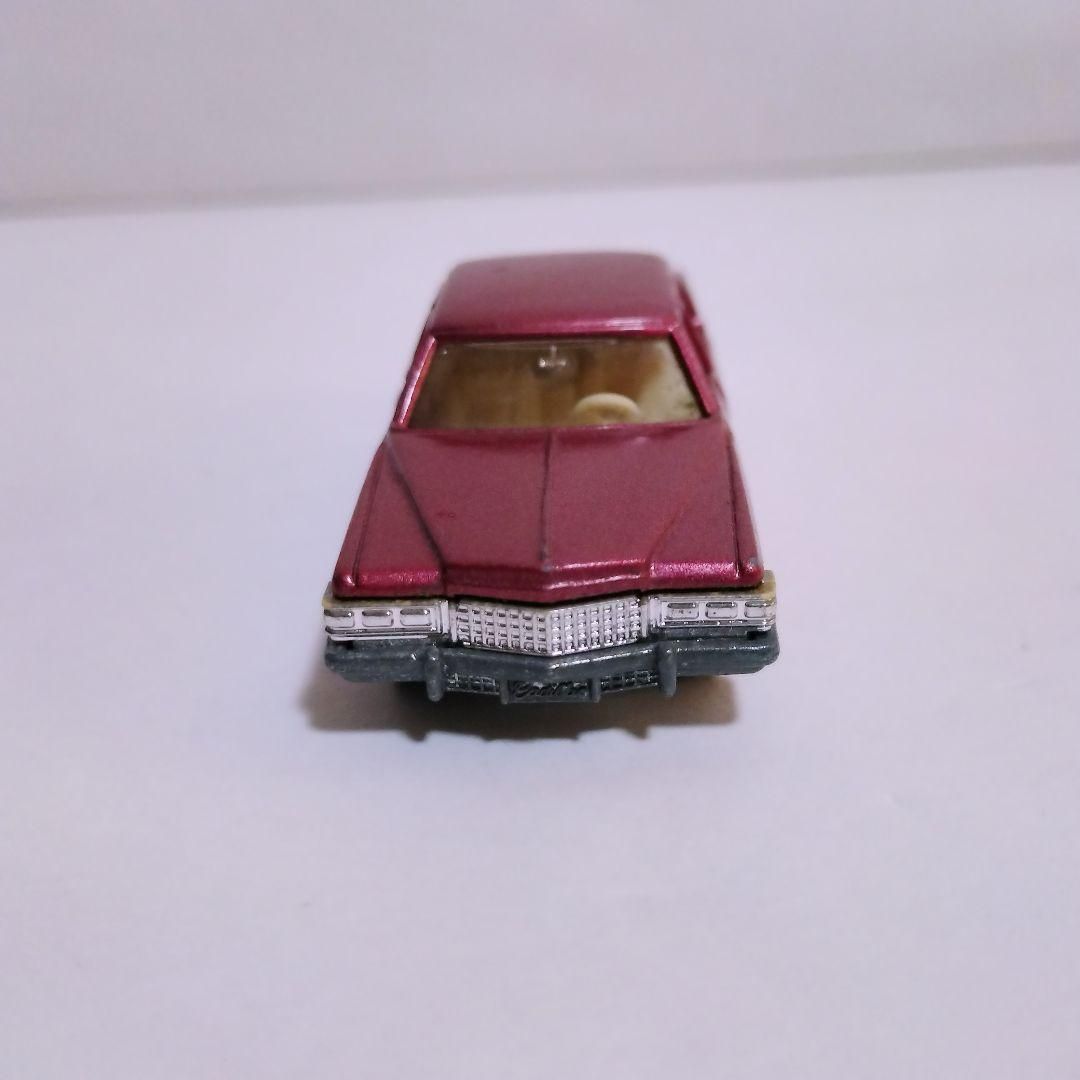 トミカ 日本製 青箱 キャデラック フリートウッド ブローアム 1976 箱
