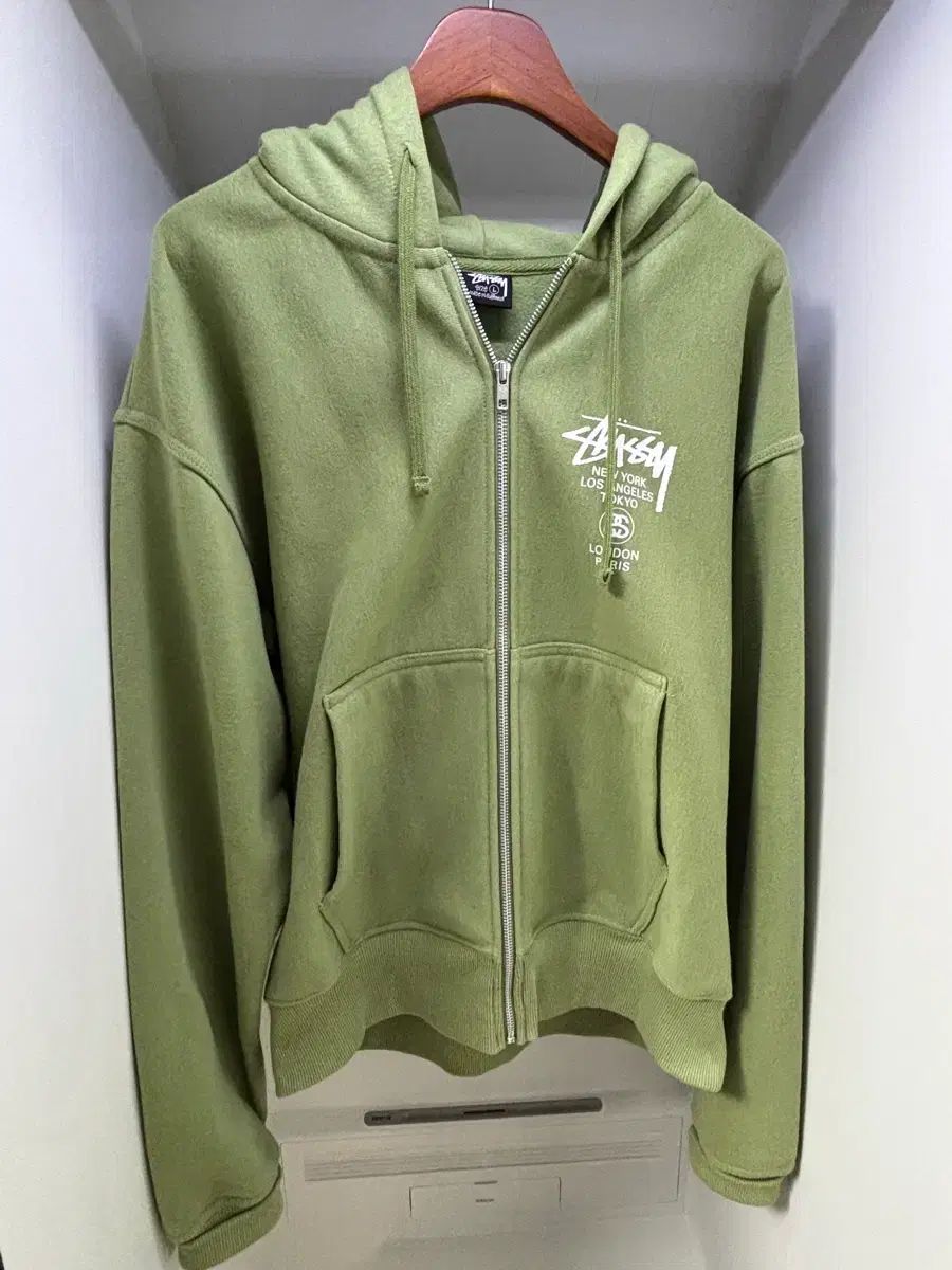 STUSSY WORLD TOUR 起毛 ジップアップフーディー グリーン