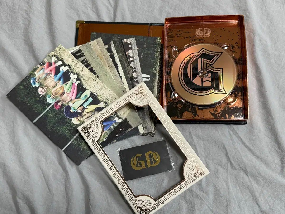  G DRAGON ジードラゴン one of a kind アルバム その他 タレントグッズ