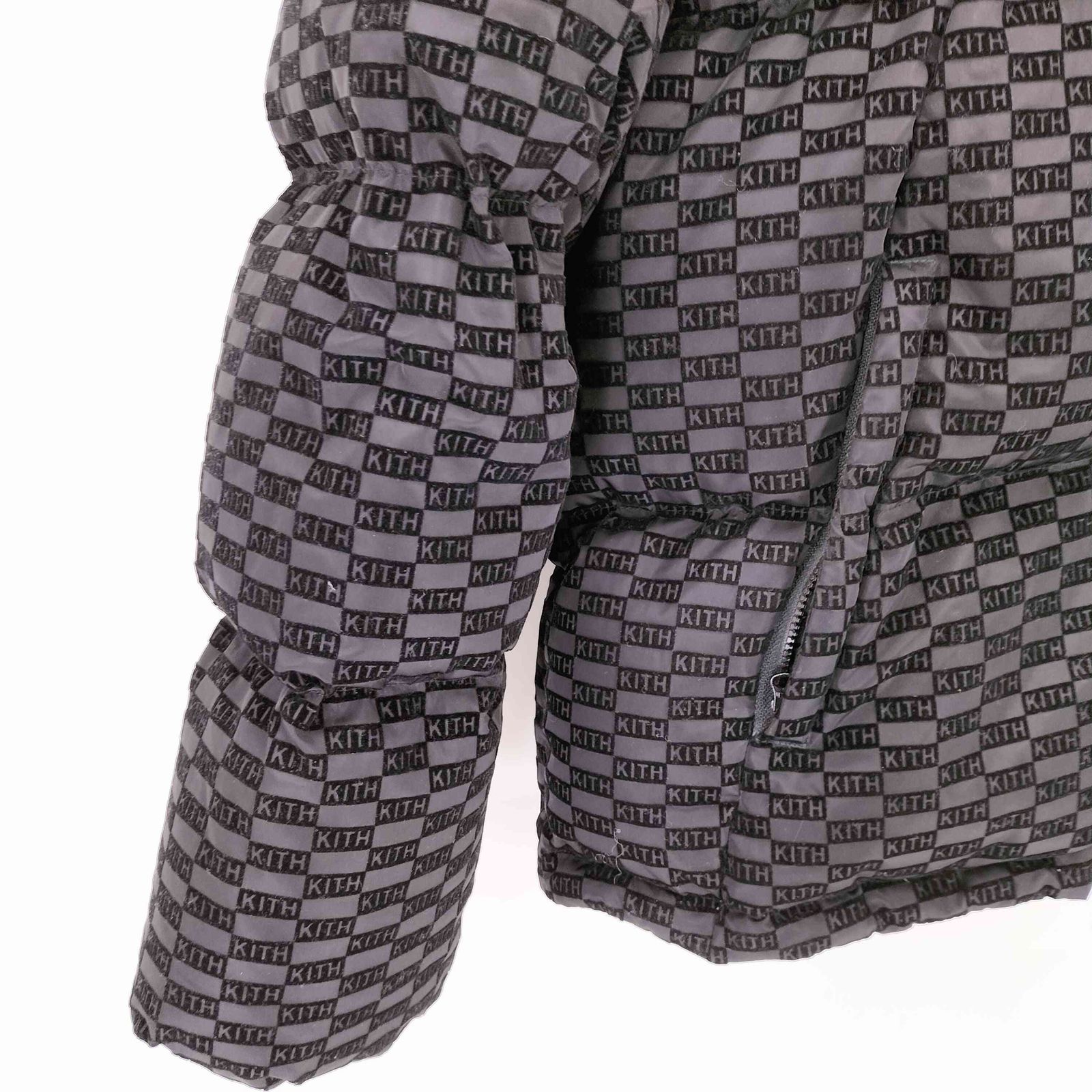 キス KITH Monogram Midi Puffer Nocturnal メンズ JPN：L - メルカリ