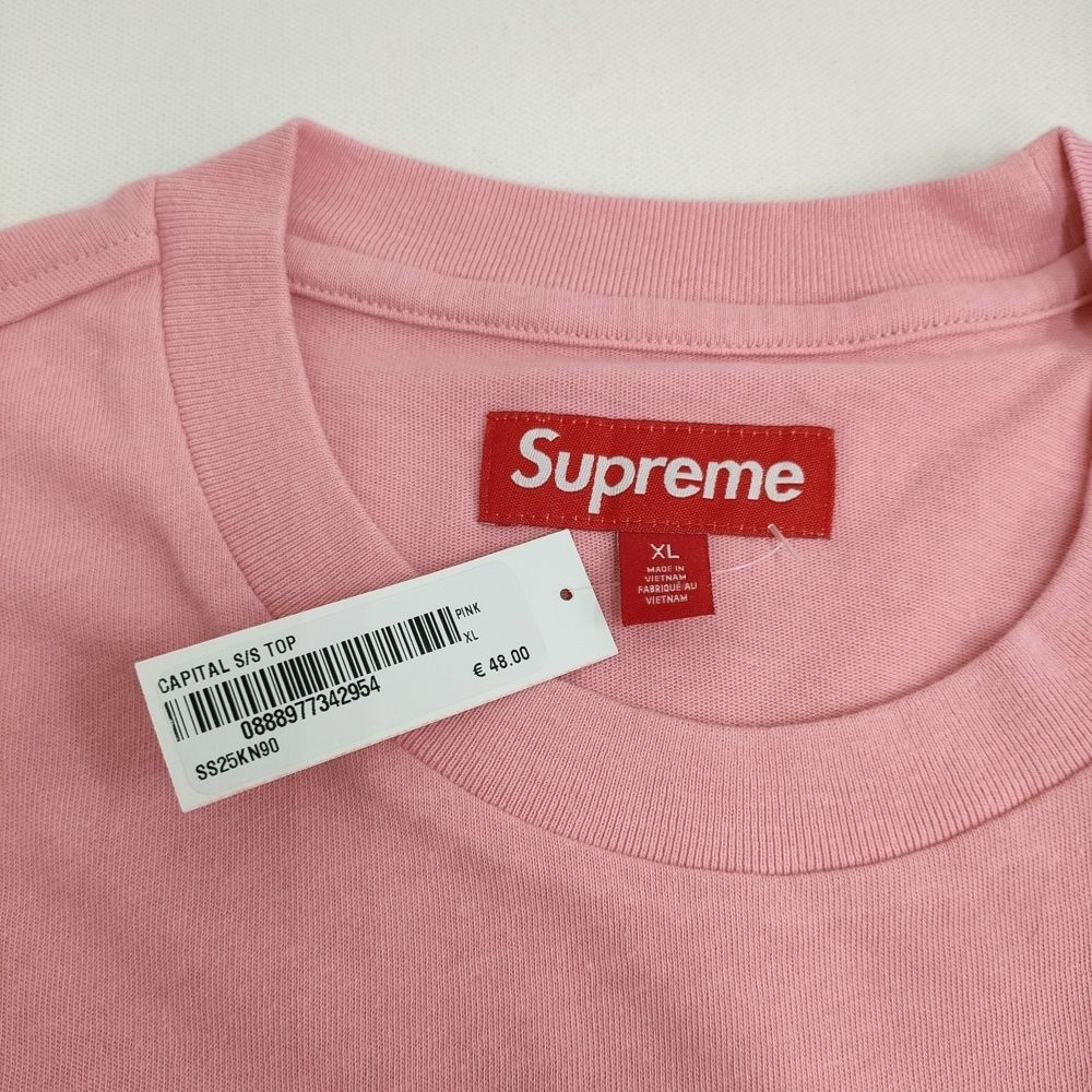 Supreme 新品タグ付き Capital S/S Top サイズXL SS25KN90 刺繍ロゴ 