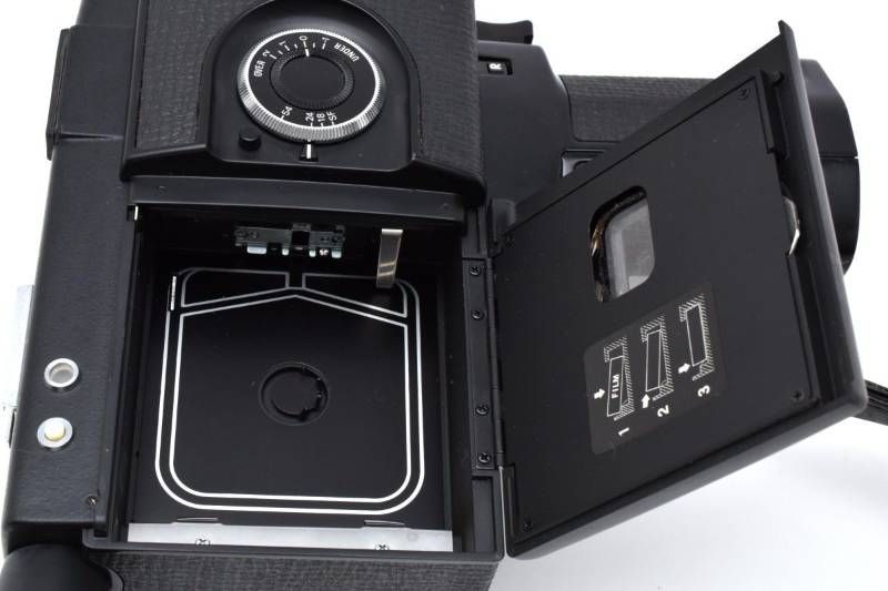 現状品】Nikon ニコン R10 SUPER 8mmカメラ #3915-1 - メルカリ