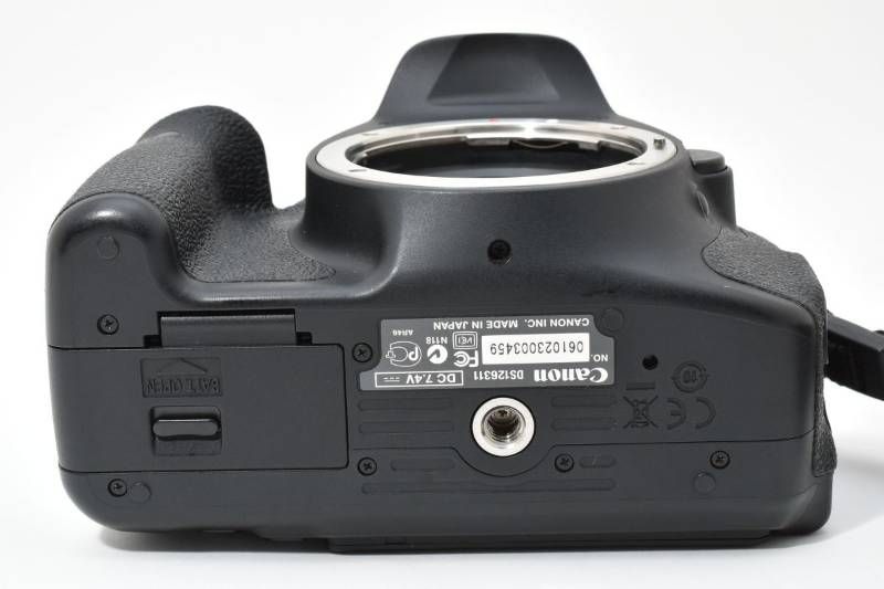 デジタル一眼カメラ 3963