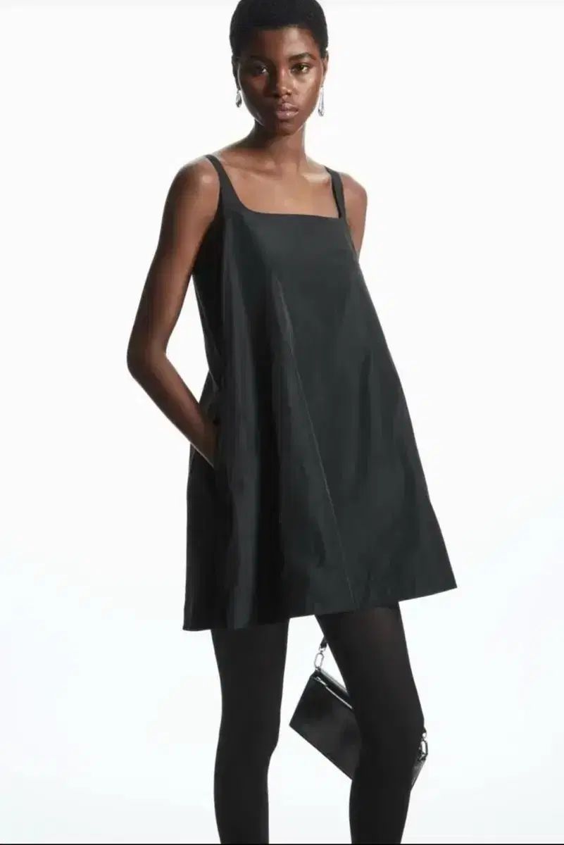 コス コントラスト パネル ミニドレス s