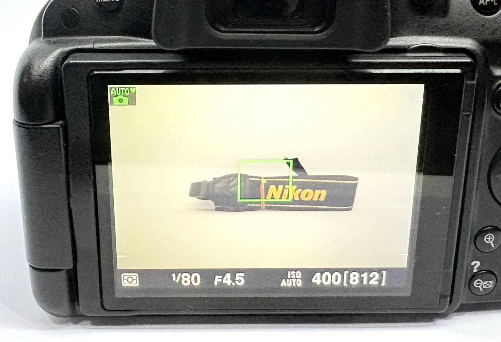 動作確認済】ニコン Nikon D5100 一眼レフ レンズキット 画面回転 自