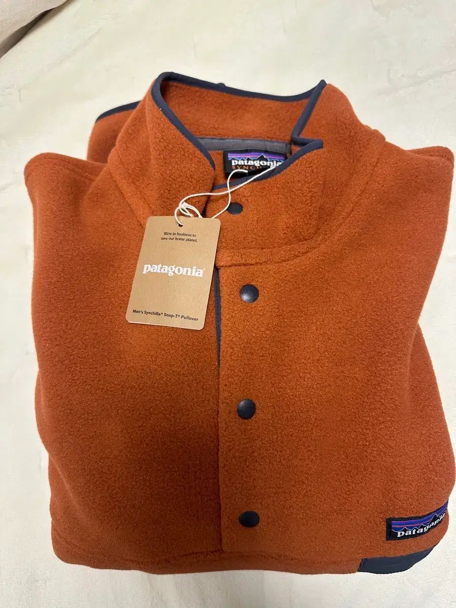 L patagonia パタゴニア Synchilla シンチラ BUNNY バニー reddish red