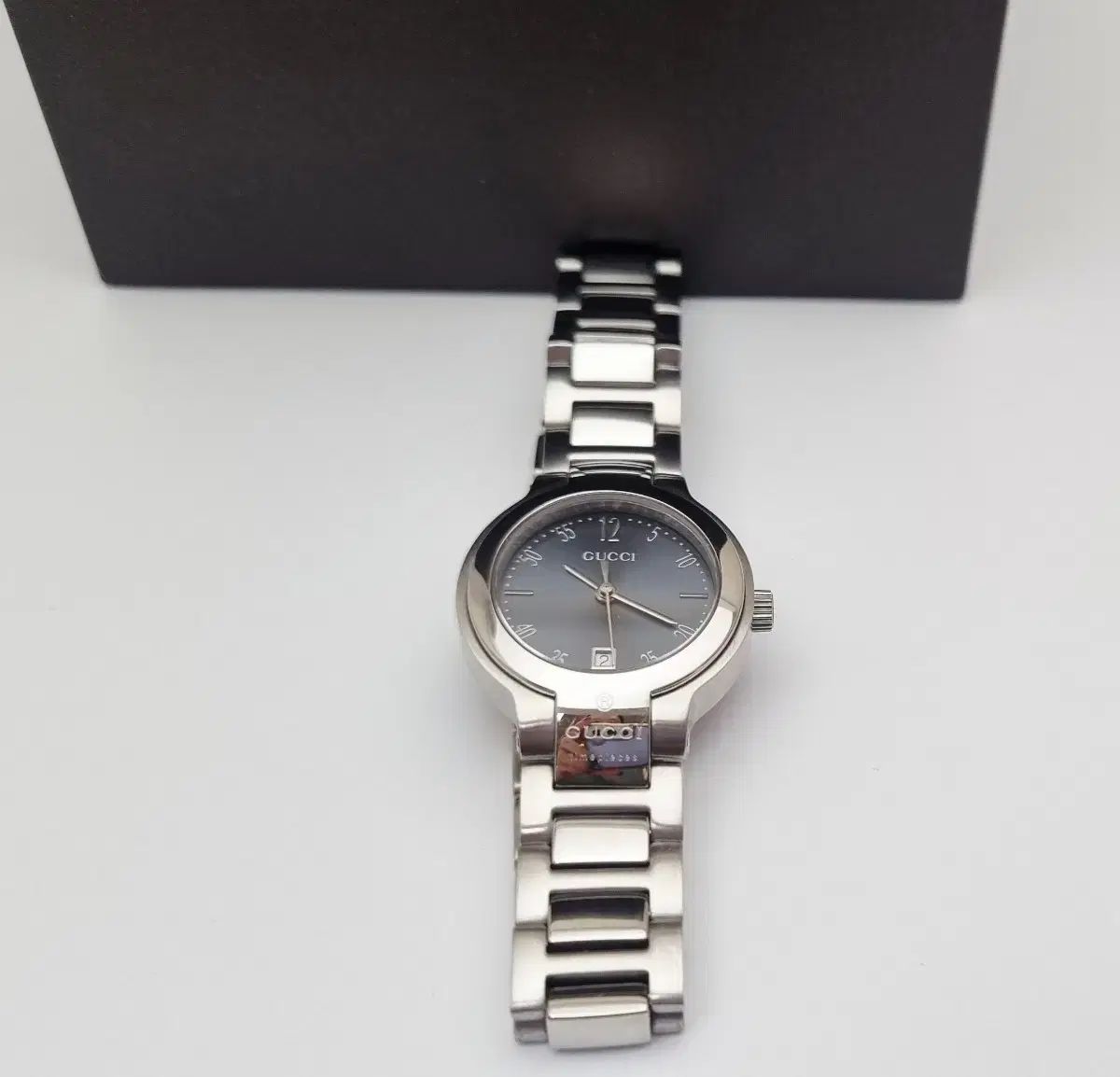  グッチ 8900 L レディースメタルウォッチ 金属ベルト 時計
