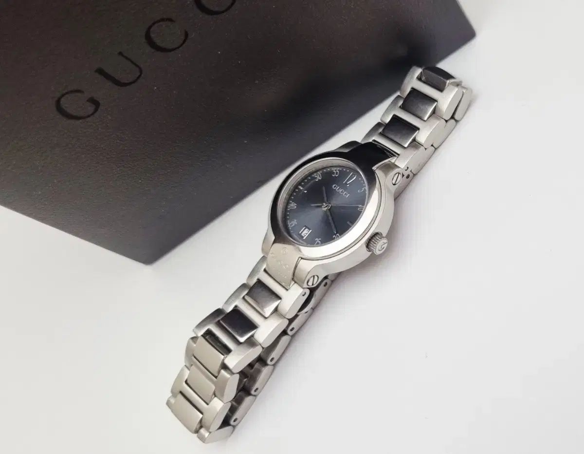 L レディースメタルウォッチ