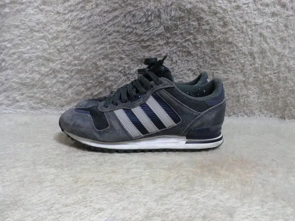 255 アディダス ZX5000 スニーカー 中古 靴 - メルカリ