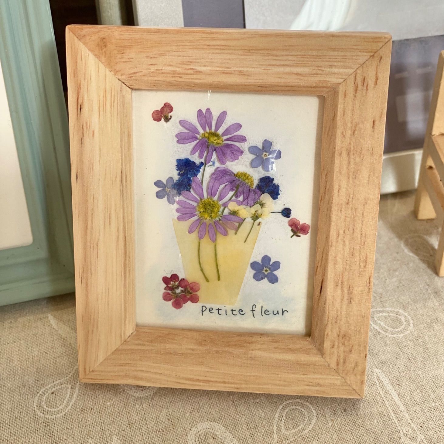 【新品・未使用】押し花　ドライフラワー　アート　額縁付き 20251123111208_1.jpg