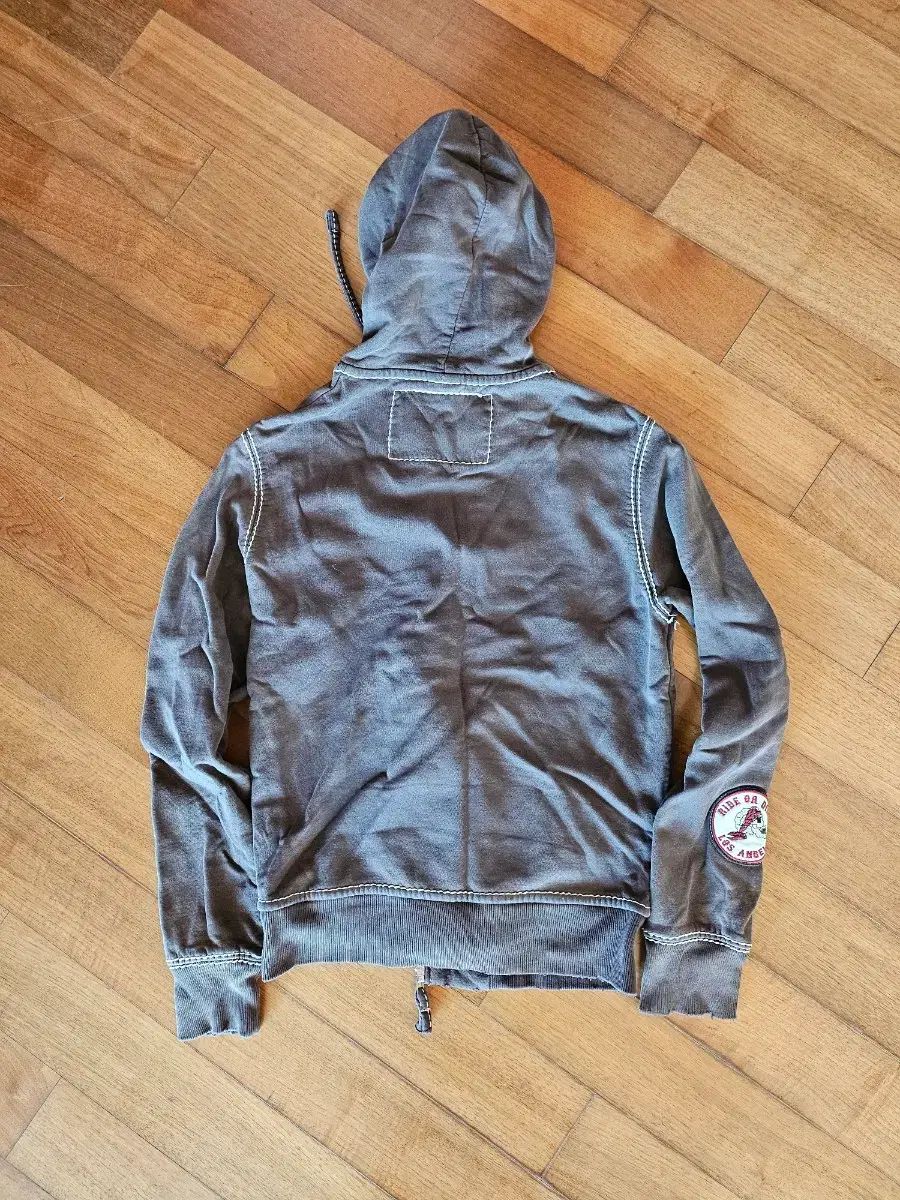 トゥルーリリージョン フーディー レース使い 上下セット