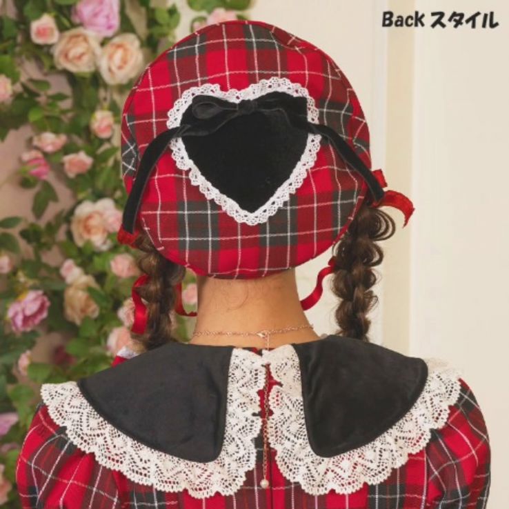 しまむら 愛野えり シャーロットの水曜日 ベレー帽 ピアス ネックレス