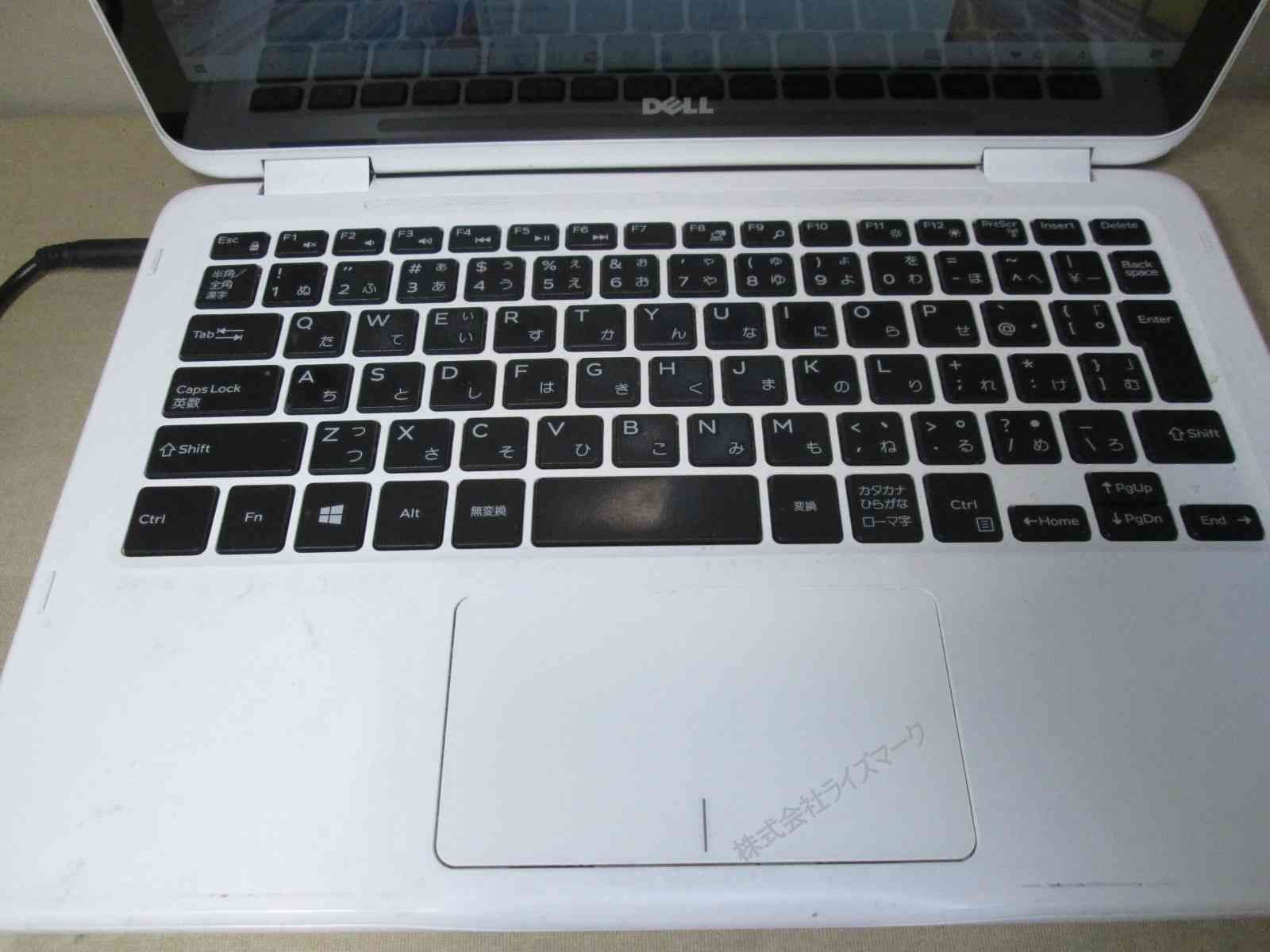 DELL Inspiron 3179【SSD搭載】 Core m3-7Y30 1.0GHz 【Windows10 Home 