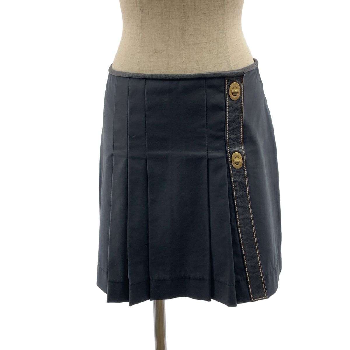 miu ミュウミュウ ターンロック ラップ プリーツ スカート 38 ブラック ゴールド レディース