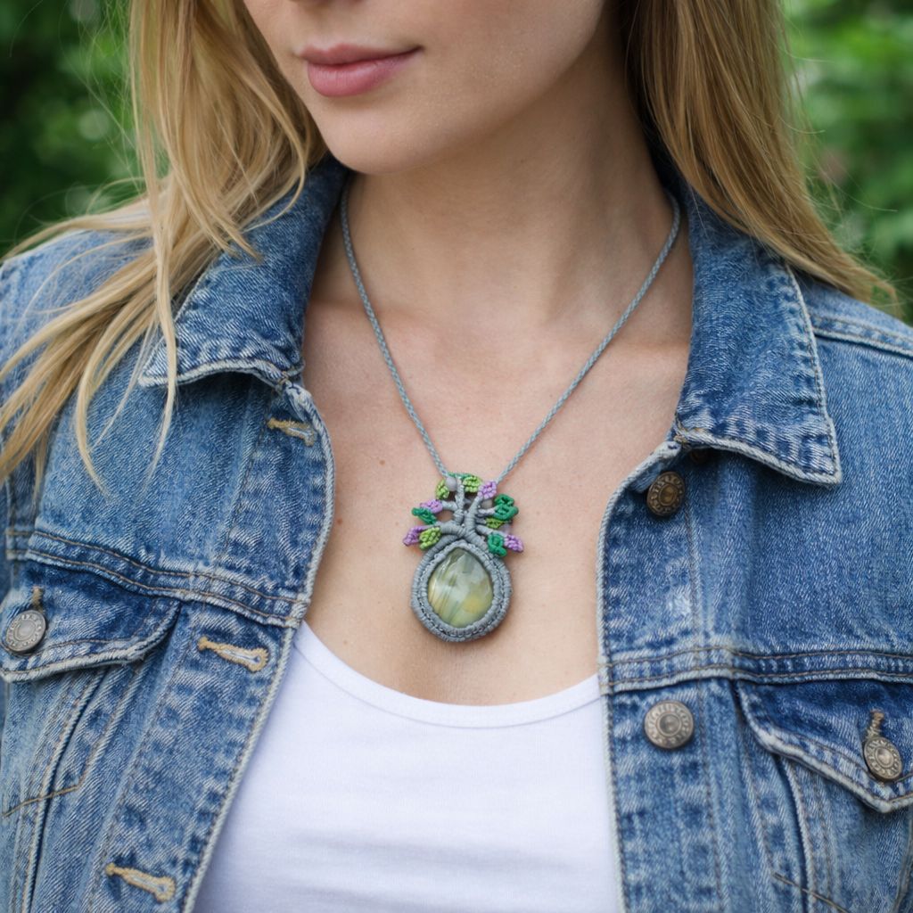 マクラメ手作りネックレス（生命の樹） 生命の木 Tree of Life のマクラメ ネックレス の通販 - TIRAKITA.COM