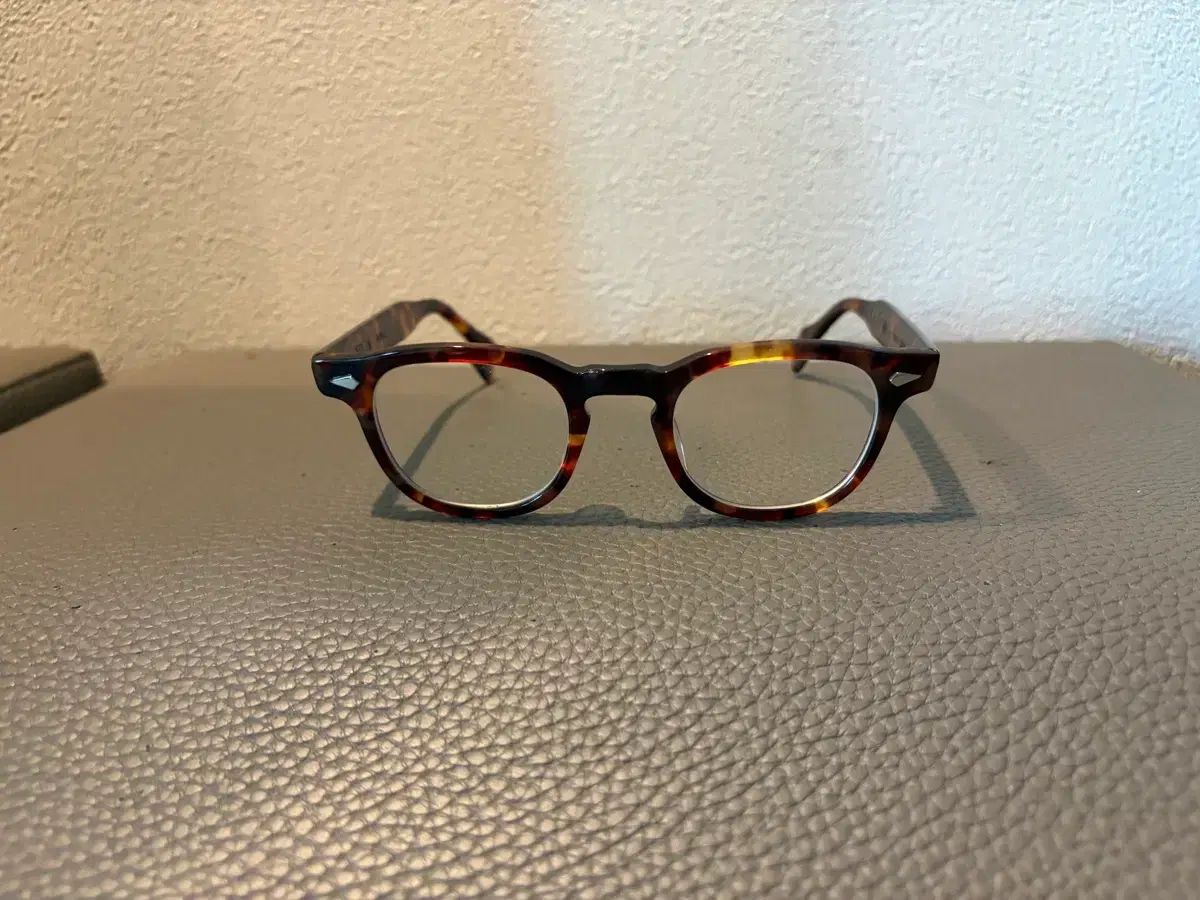 ヒョウ柄 レオパード