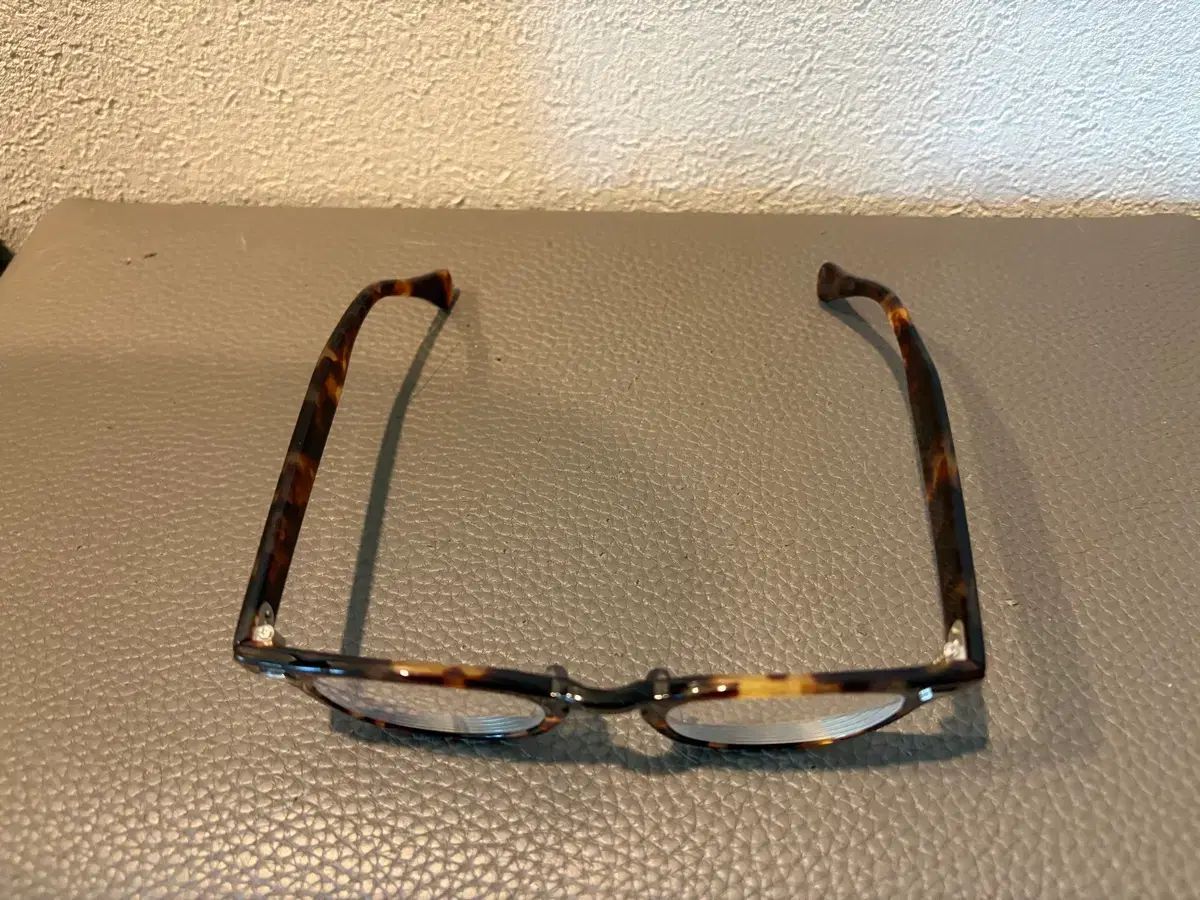 TVR 1949 ヒョウ柄 レオパード