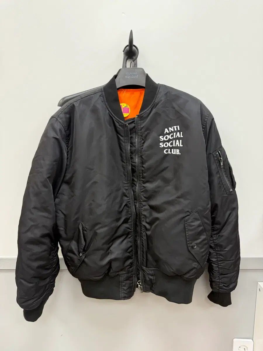 SOCIAL MA-1 CLUB コラボ ANTI Social ASSC 公式 バック 限定 ALPHA 
